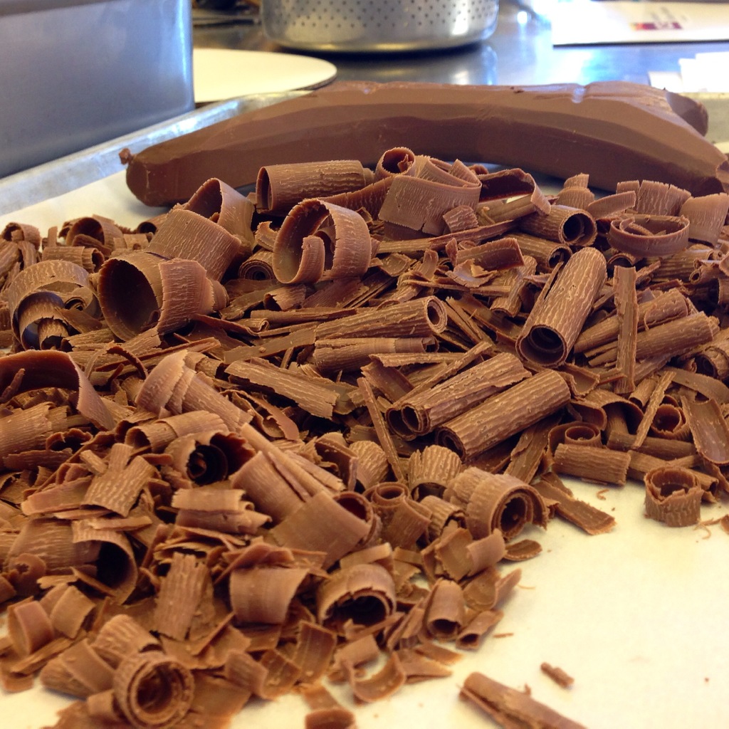 Chocolate curls for days at ICE!