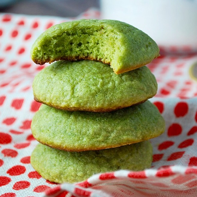 Matcha green tea cookies